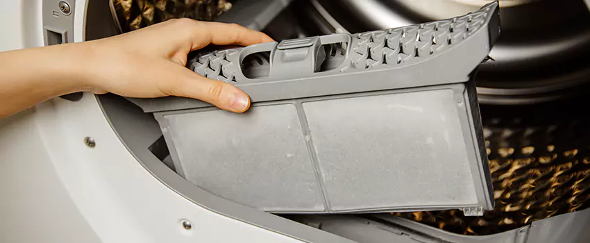 Signs Of A Clogged Dryer Lint Trap in Belmont, Massachusetts